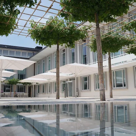 Burkardushaus, Tagungszentrum Am Dom Szálloda 3*