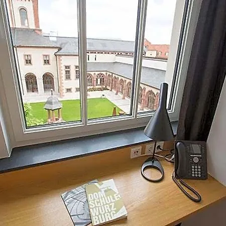 Burkardushaus, Tagungszentrum Am Dom Hotel 3*