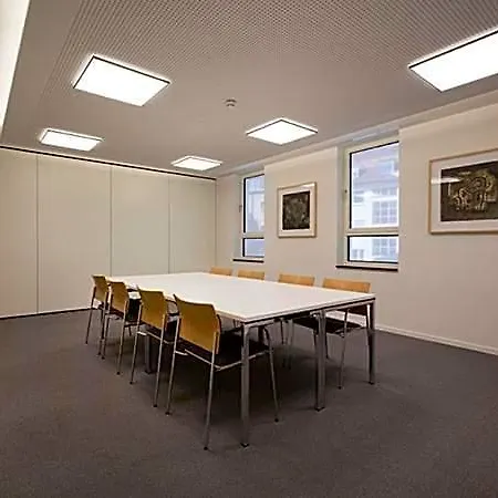Hotel Burkardushaus, Tagungszentrum Am Dom 3*