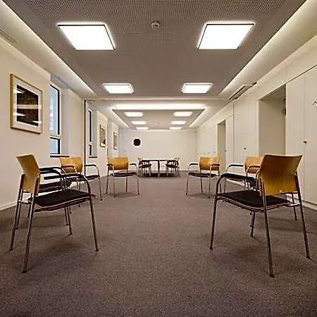 Burkardushaus, Tagungszentrum Am Dom Otel