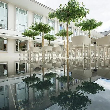 Hotel Burkardushaus, Tagungszentrum Am Dom 3*