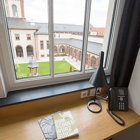 Hotel Burkardushaus, Tagungszentrum Am Dom